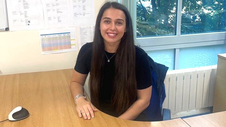 Modern Apprenticeship puts Jenna on housing career ladder 
