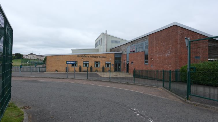 View of St Ninian's Primary School, Hamilton.
